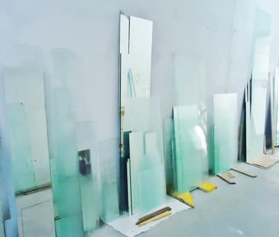 Eche un vistazo a nuestros trabajos de aluminio, PVC y vidrio